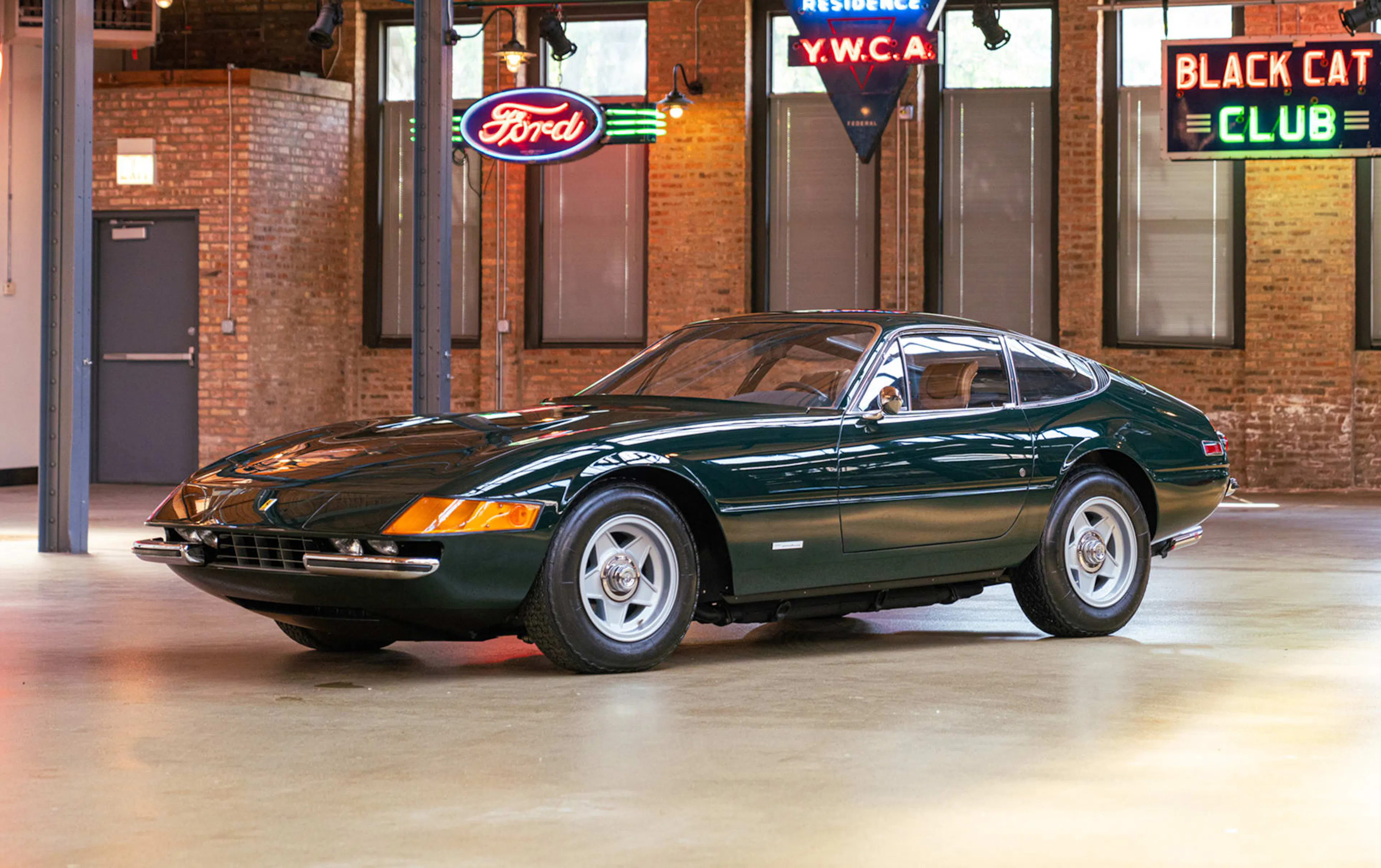 1972 Ferrari 365 GTB/4 VIN 15749 | Hagerty Valuation Tools®